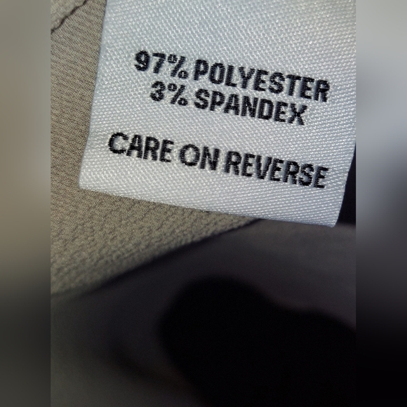 NWOT Calvin Klein Chiffon V-neck Cap-sleeve blouse -Khaki - Picture 3 of 5